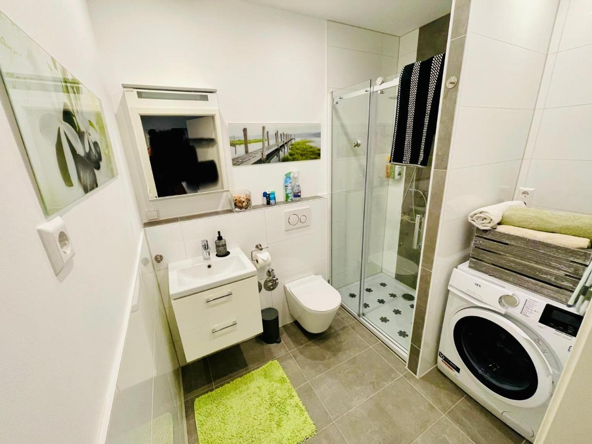 2 Room Galerie Einliegerwohnung In Rheinstetten, Messe Naehe, Rollstuhlfahrer Geeignet Buitenkant foto