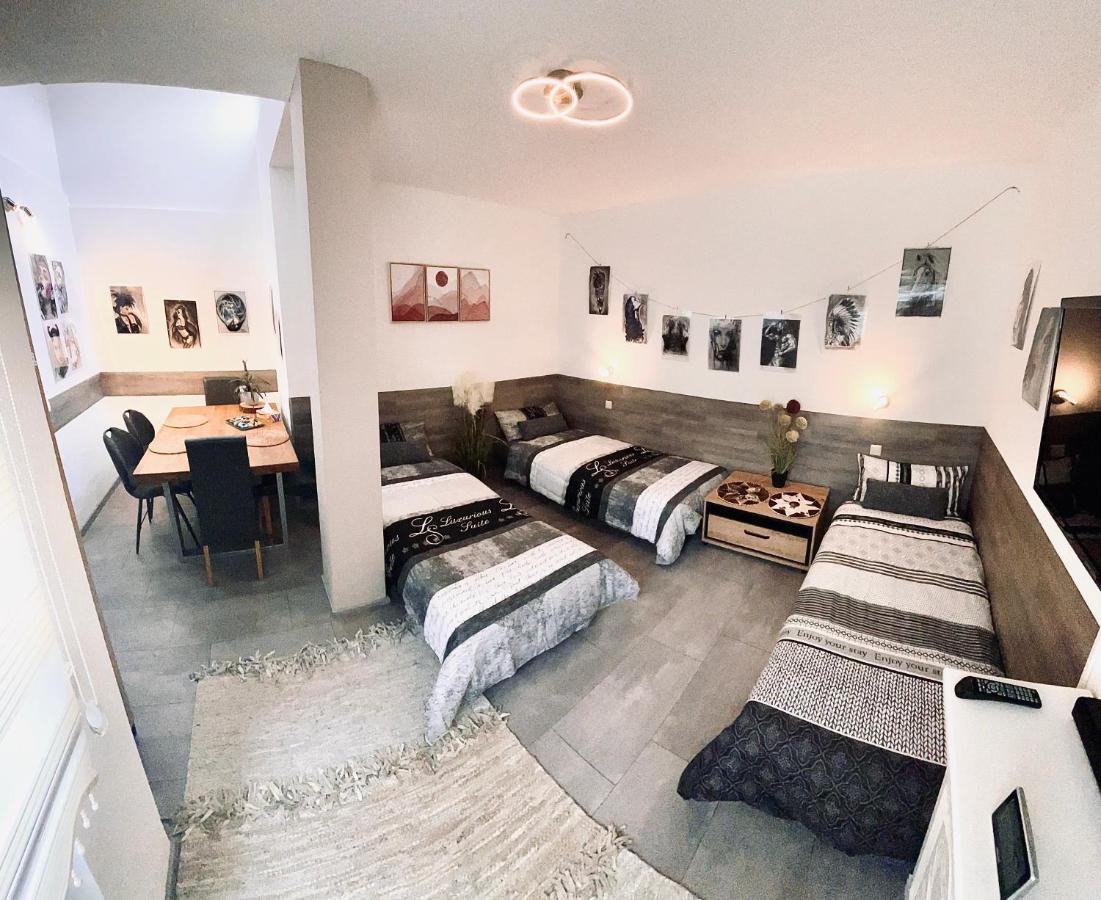 2 Room Galerie Einliegerwohnung In Rheinstetten, Messe Naehe, Rollstuhlfahrer Geeignet Buitenkant foto