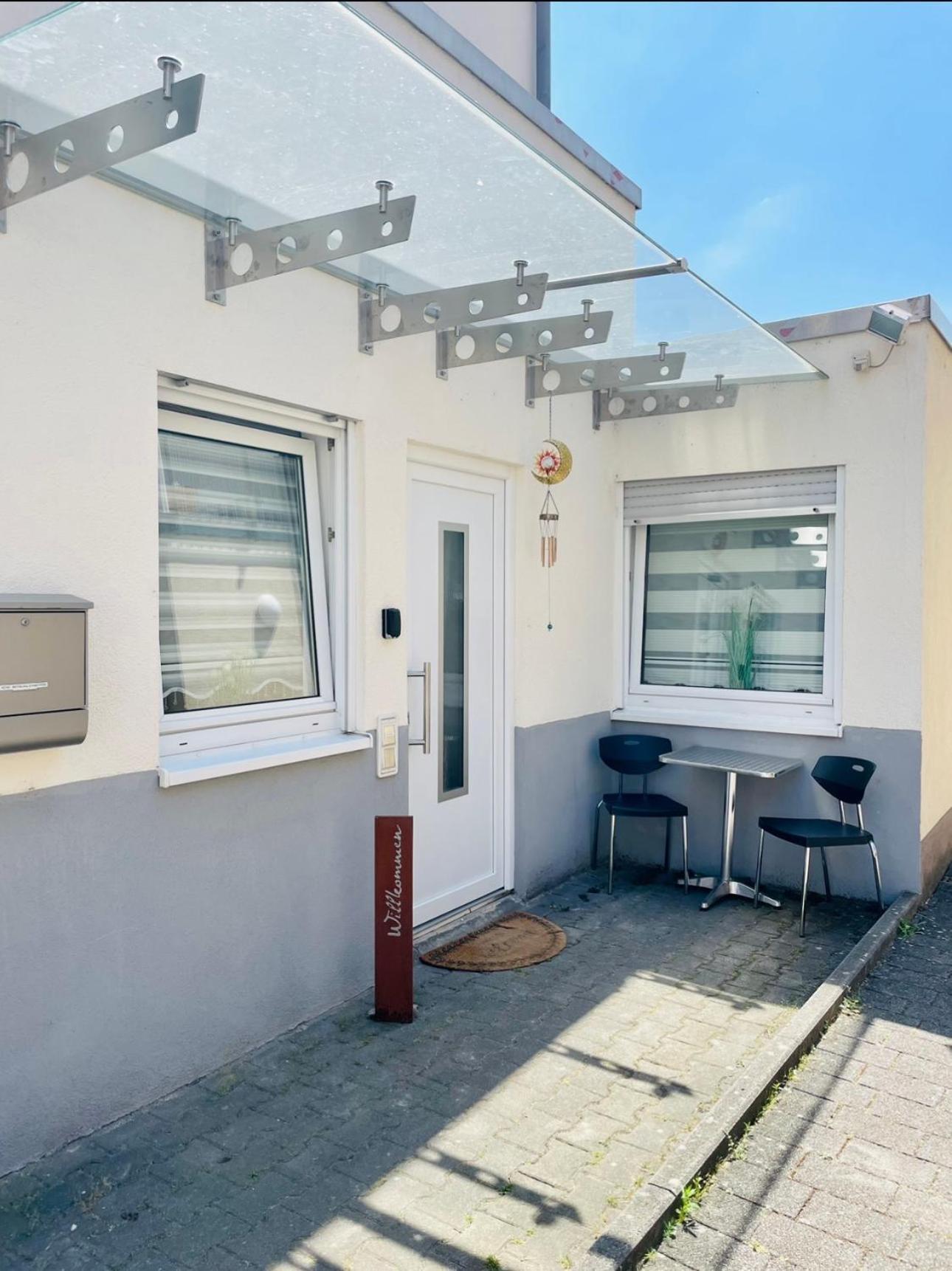 2 Room Galerie Einliegerwohnung In Rheinstetten, Messe Naehe, Rollstuhlfahrer Geeignet Buitenkant foto